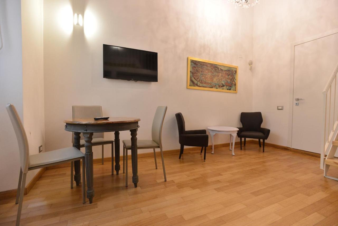 Izzhome Center Cozy Appartement Cagliari