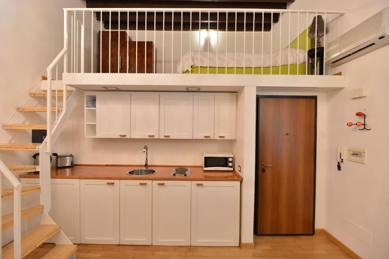 Izzhome Center Cozy